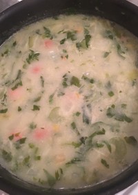 ソーセージと野菜のチャウダースープ
