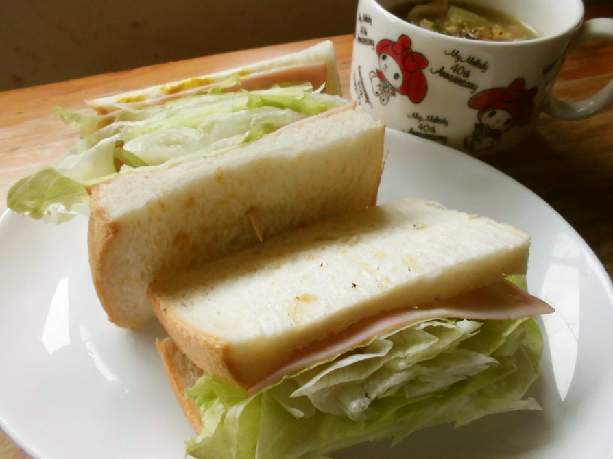 レタスたっぷり♡ハムサンドイッチ！の画像