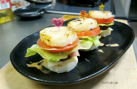 パンを使わない♪長芋バンズの野菜バーガー