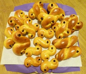 LUSSEKATTER(サフランパン)