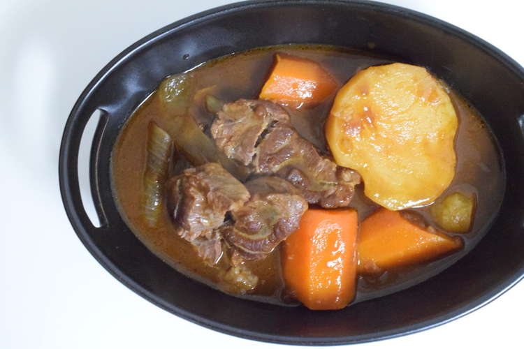 スロークッカー ビーフシチュー レシピ 作り方 By Sarara クックパッド 簡単おいしいみんなのレシピが361万品