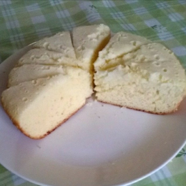 Hmを使って炊飯器deシフォンケーキ レシピ 作り方 By Mi Shi クックパッド 簡単おいしいみんなのレシピが350万品