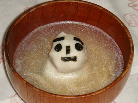 ひねりいも雪だるまのおみそ汁。