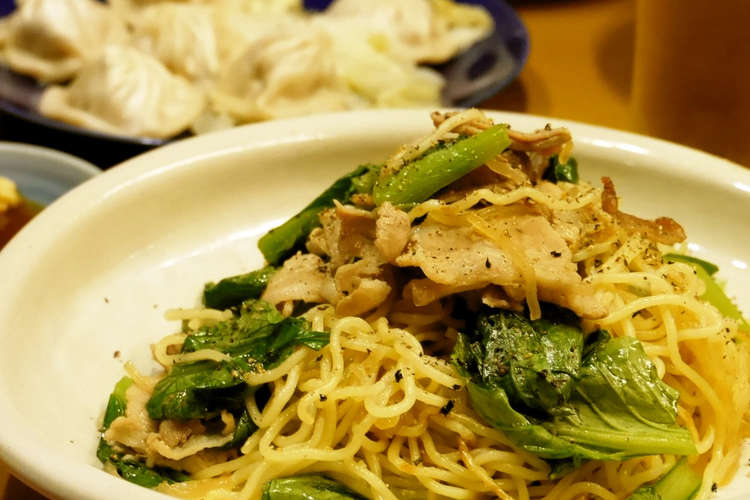 小松菜と大根であっさりめ 上海風焼きそば レシピ 作り方 By Yunachi30 クックパッド 簡単おいしいみんなのレシピが350万品