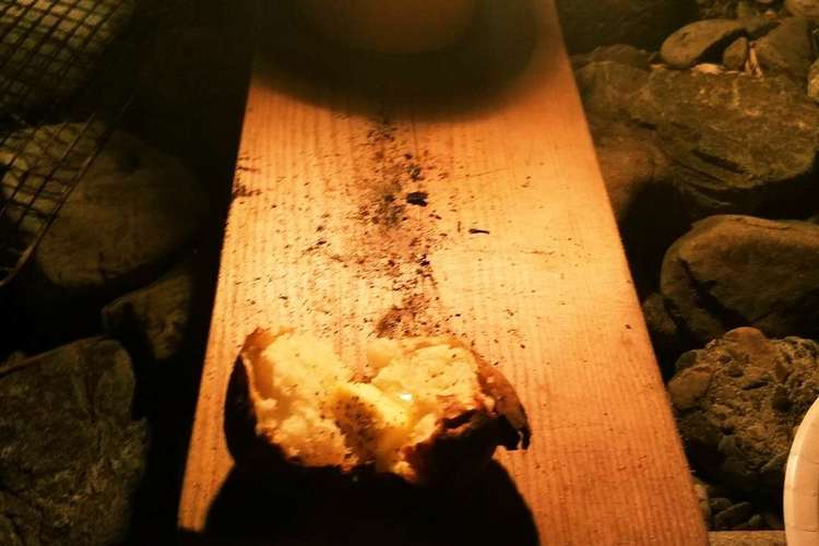 キャンプ飯 焚き火でじゃがバター レシピ 作り方 By Camp好きの漁師 クックパッド