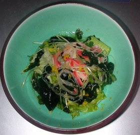 レタス&わかめ&かいわれの酢の物風サラダ