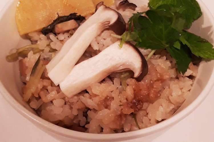 安くて簡単 松茸風炊き込みご飯 レシピ 作り方 By 사야카 Sayaka クックパッド 簡単おいしいみんなのレシピが359万品