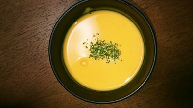 簡単ピーナッツカボチャのスープの写真