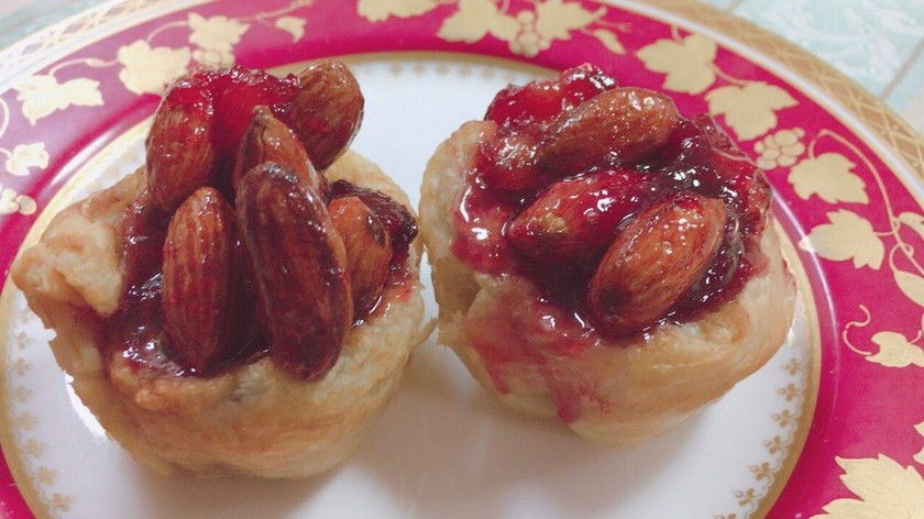 桃のプルメリアのパイ生地タルトのレシピ