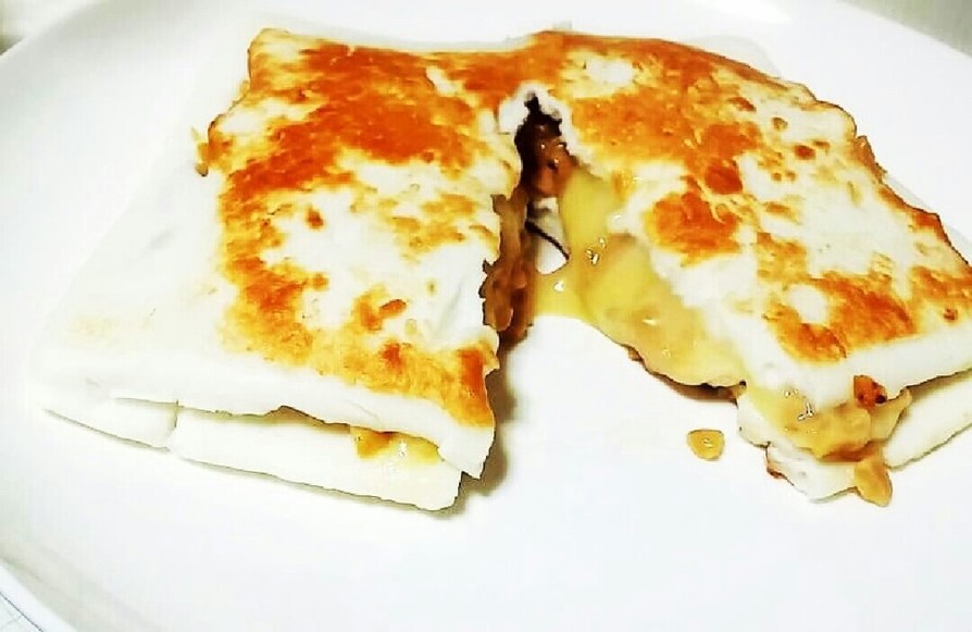 はんぺんの納豆チーズはさみ焼きの画像