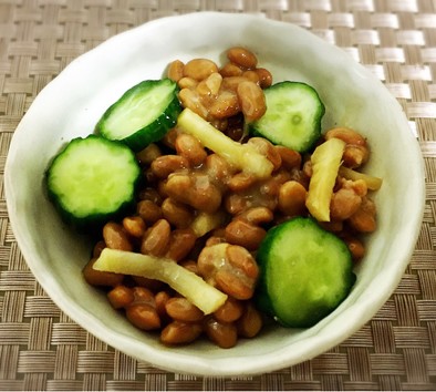 ヘルシーな納豆ときゅうりの生姜和えの写真