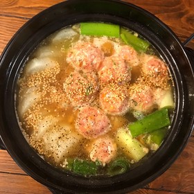 レンジで時短♡大根と鶏つくねの旨味鍋