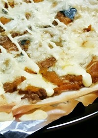 煮物リメイク☆かぼちゃピザ
