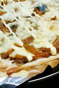 煮物リメイク☆かぼちゃピザ