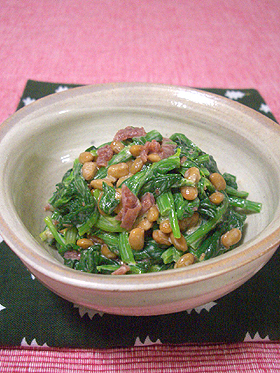 ほうれん草と納豆の梅マヨあえ