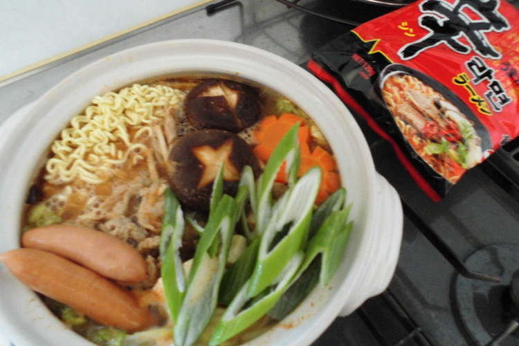 辛ラーメン 一人前で 二人鍋 レシピ 作り方 By ネギ夫人 祢木七海 クックパッド 簡単おいしいみんなのレシピが352万品