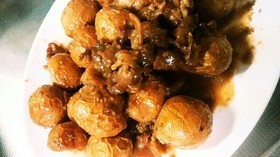 じゃがいもと豚肉の甘辛煮