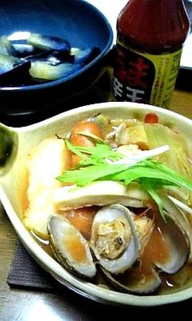 うま辛王で・辛うまトマト鍋