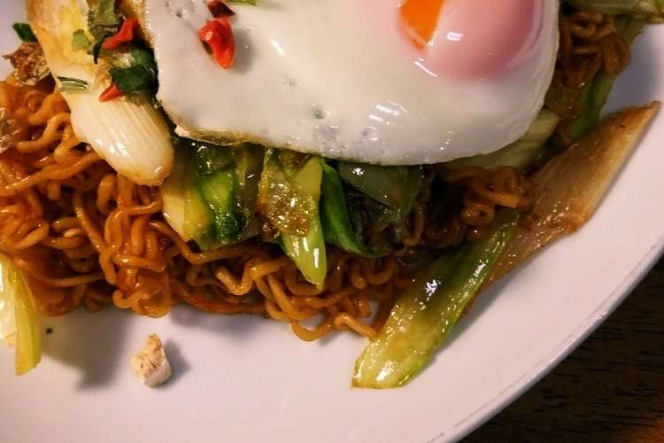 辛ラーメンで焼きラーメン レシピ 作り方 By Rainha クックパッド 簡単おいしいみんなのレシピが356万品