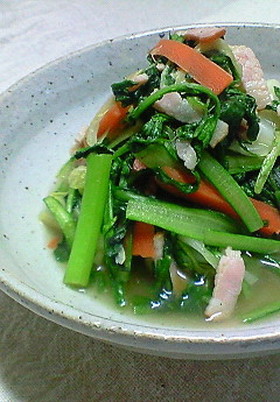 春菊とベーコンの煮物