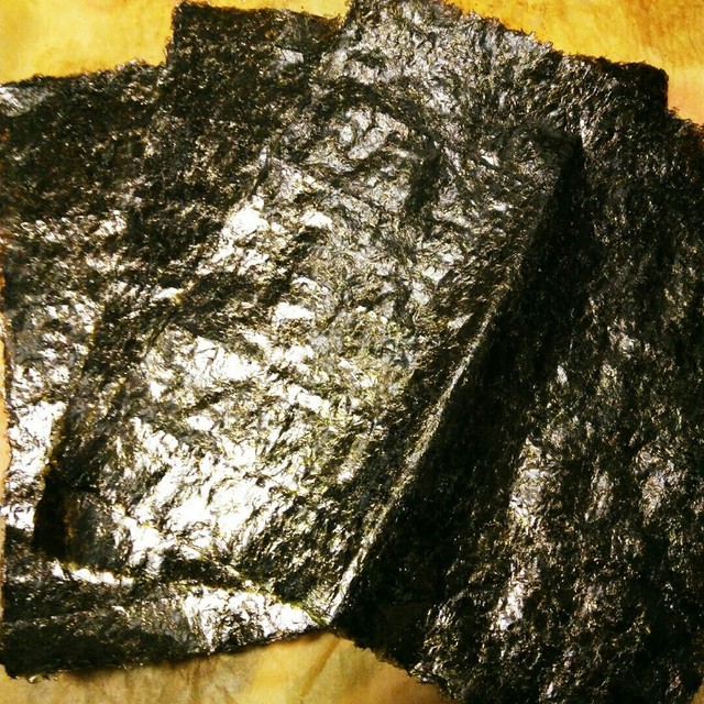 オーブンでぱりぱり焼き海苔 海苔の焼き方 レシピ 作り方 By 洋帆空羽 クックパッド 簡単おいしいみんなのレシピが353万品 オーブンでぱりぱり焼き海苔 海苔の焼き方 レシピ 作り方 By 洋帆空羽 クックパッド 簡単おいしいみんなのレシピが353万品