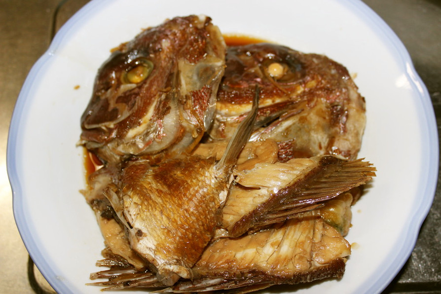 鯛のアラ煮の画像