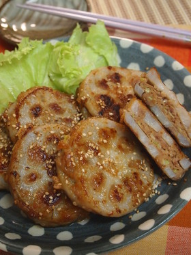 レンコンはさみ焼き(みそ風味)