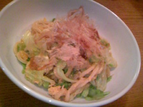 キャベツと卵の簡単焼きうどん
