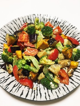 残り物野菜でデリ風彩りサラダ
