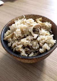 舞茸と椎茸の炊き込みご飯