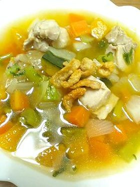 チキン&野菜スープ