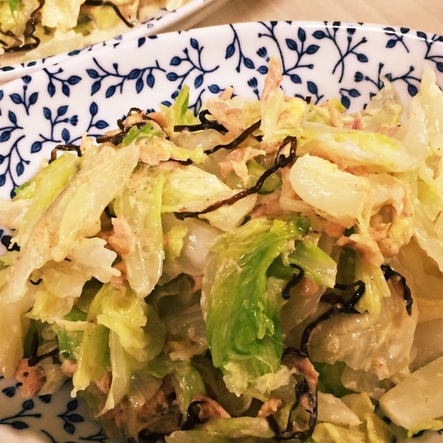 キャベツ大量消費 ツナ 塩昆布あえ レシピ 作り方 By 3世代がオイシイ クックパッド 簡単おいしいみんなのレシピが356万品