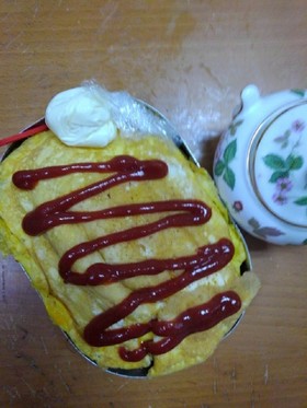 オムソバ弁当