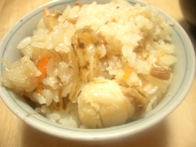 ホタテの炊き込みごはん