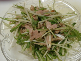 水菜とシーチキンのトムヤムサラダ(手抜き
