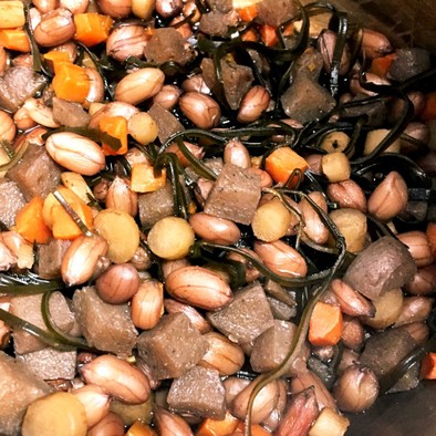 落花生の煮豆の写真