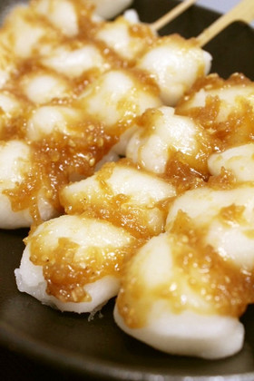 おやつ昼夕♪串団子のごま(胡桃)味噌だれ