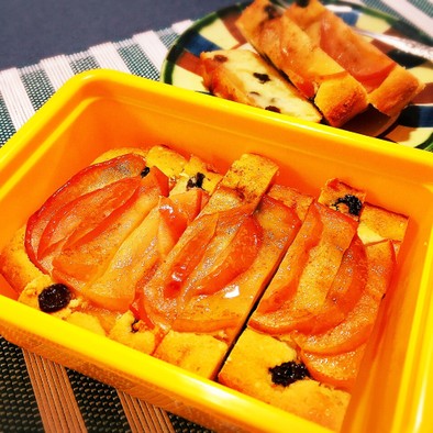林檎とサツマイモのパウンドケーキの写真