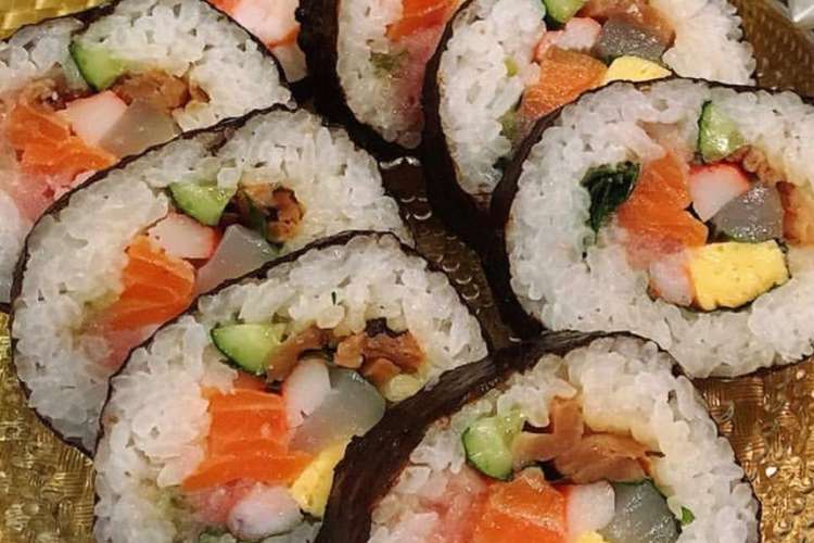 太巻き 海鮮巻き 恵方巻き レシピ 作り方 By Miwa Miwa クックパッド 簡単おいしいみんなのレシピが355万品