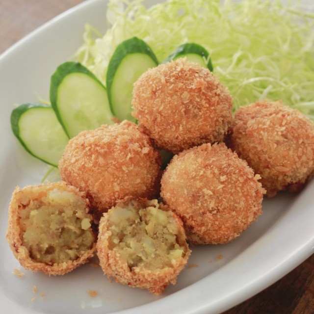 カレーコロッケ レシピ 作り方 By 栄養士のれしぴ クックパッド 簡単おいしいみんなのレシピが352万品