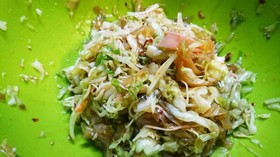 キャベツと中華くらげのさっぱり和え