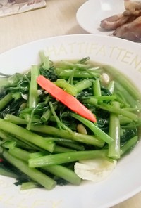 【タイ料理】パックブン(空芯菜)の炒め物