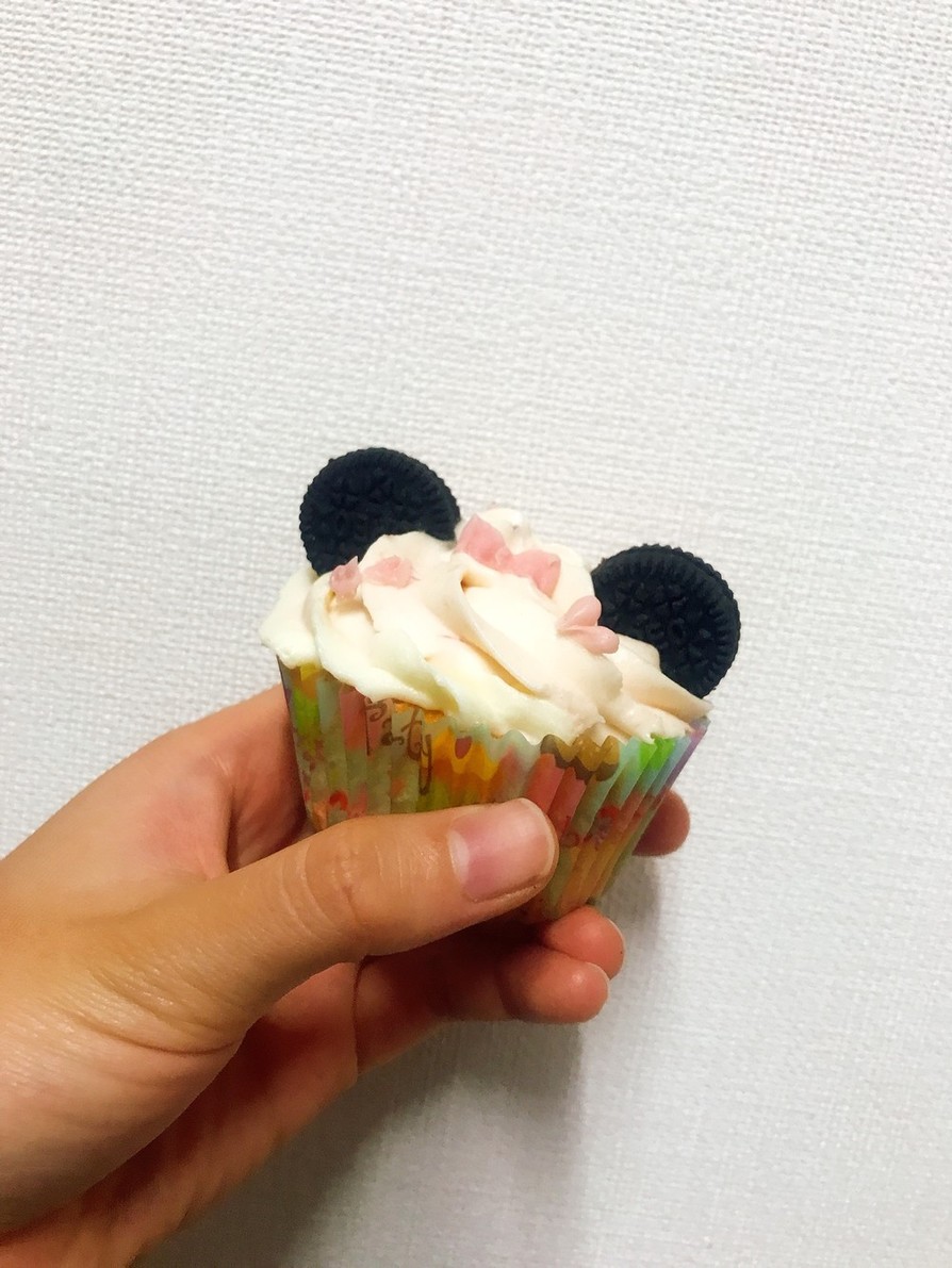 ミニーちゃんのカップケーキの画像