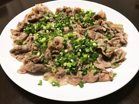 簡単♪豚肉のネギ塩焼き
