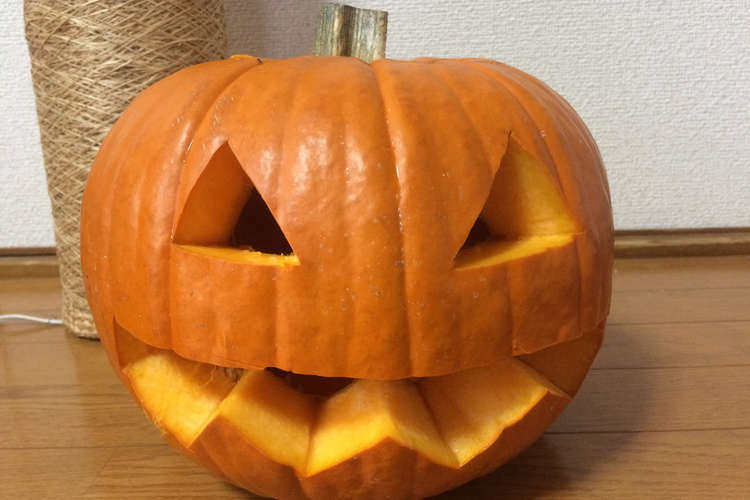 5分で簡単ハロウィン本物かぼちゃランタン レシピ 作り方 By Takuanan クックパッド 簡単おいしいみんなのレシピが367万品
