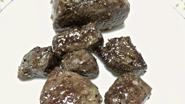 鹿モモ肉のサイコロステーキ レシピ 作り方 By Riverwide クックパッド 簡単おいしいみんなのレシピが360万品