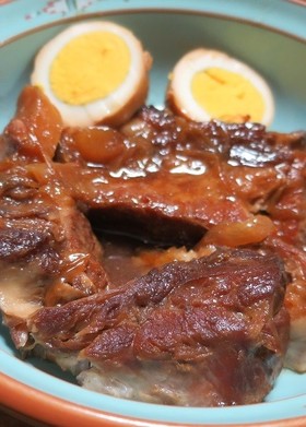 圧力鍋で簡単!スペアリブの煮込み