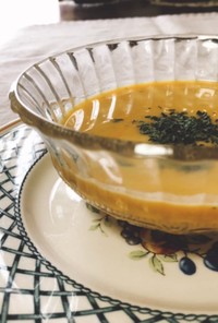 材料3つ冷たいかぼちゃスープ時短簡単