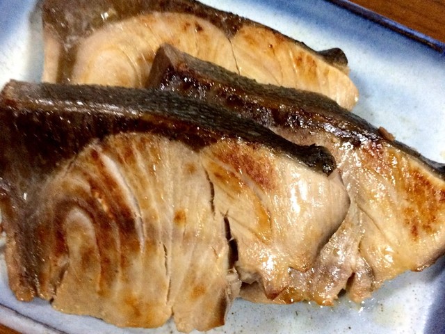 油なしでもふっくら 鰤の塩焼き レシピ 作り方 By ままにゃん クックパッド 油なしでもふっくら 鰤の塩焼き レシピ 作り方 By ままにゃん クックパッド