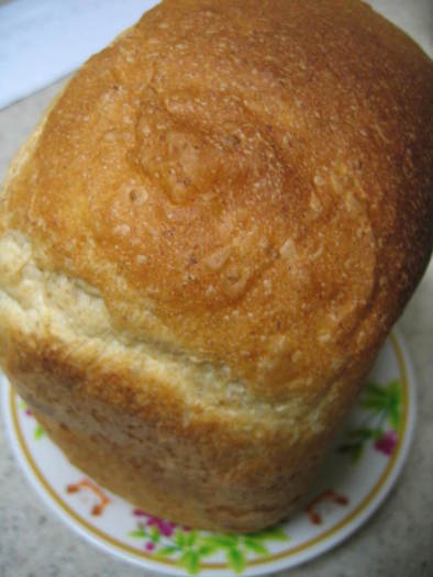 乳清入り　ライ麦＆玄米食パンの写真